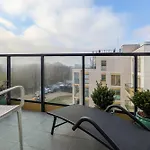 Modern And Elegant Filarskiego In With Air Conditioning & Parking And Gym By Renters Prestige Apartmán *