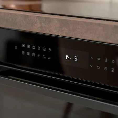 Apartman Modern And Elegant Filarskiego In With Air Conditioning & Parking And Gym By Renters Prestige