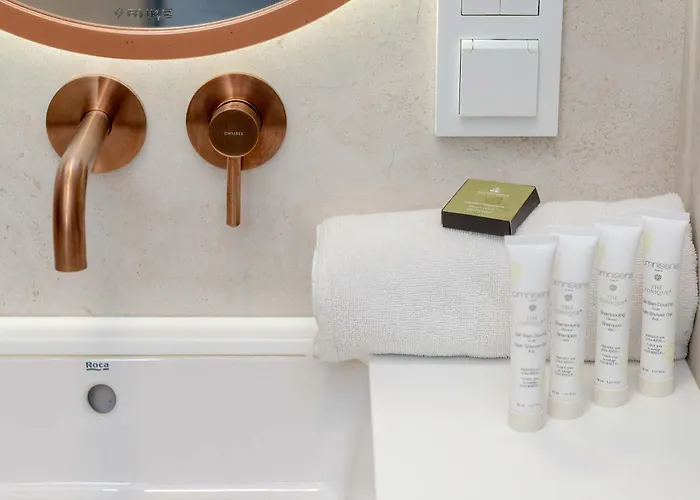 Appartement Modern And Elegant Filarskiego In With Air Conditioning & Parking And Gym By Renters Prestige