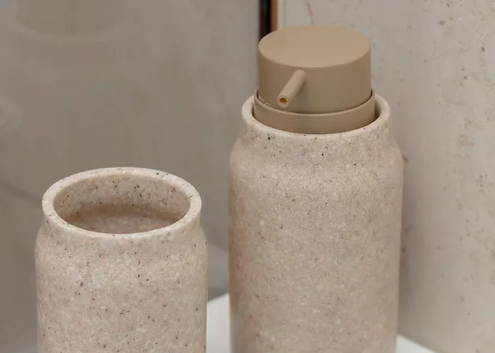 Apartament Modern And Elegant Filarskiego In With Air Conditioning & Parking And Gym By Renters Prestige Gdańsk